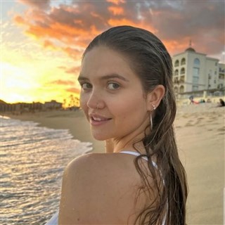 Julia-247