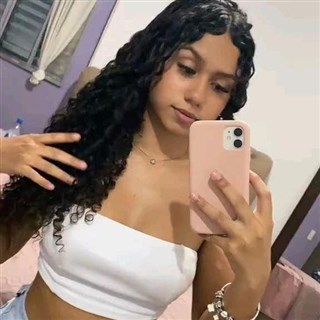 Larissa-96