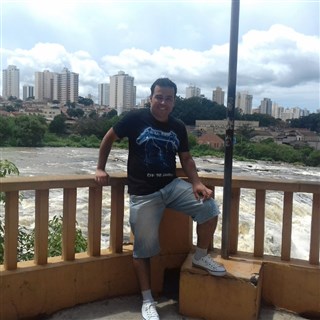 Adriano-277